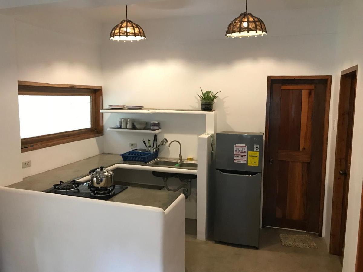 The Broken Board Apartment Хенерал Луна Екстериор снимка