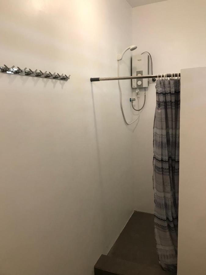 The Broken Board Apartment Хенерал Луна Екстериор снимка
